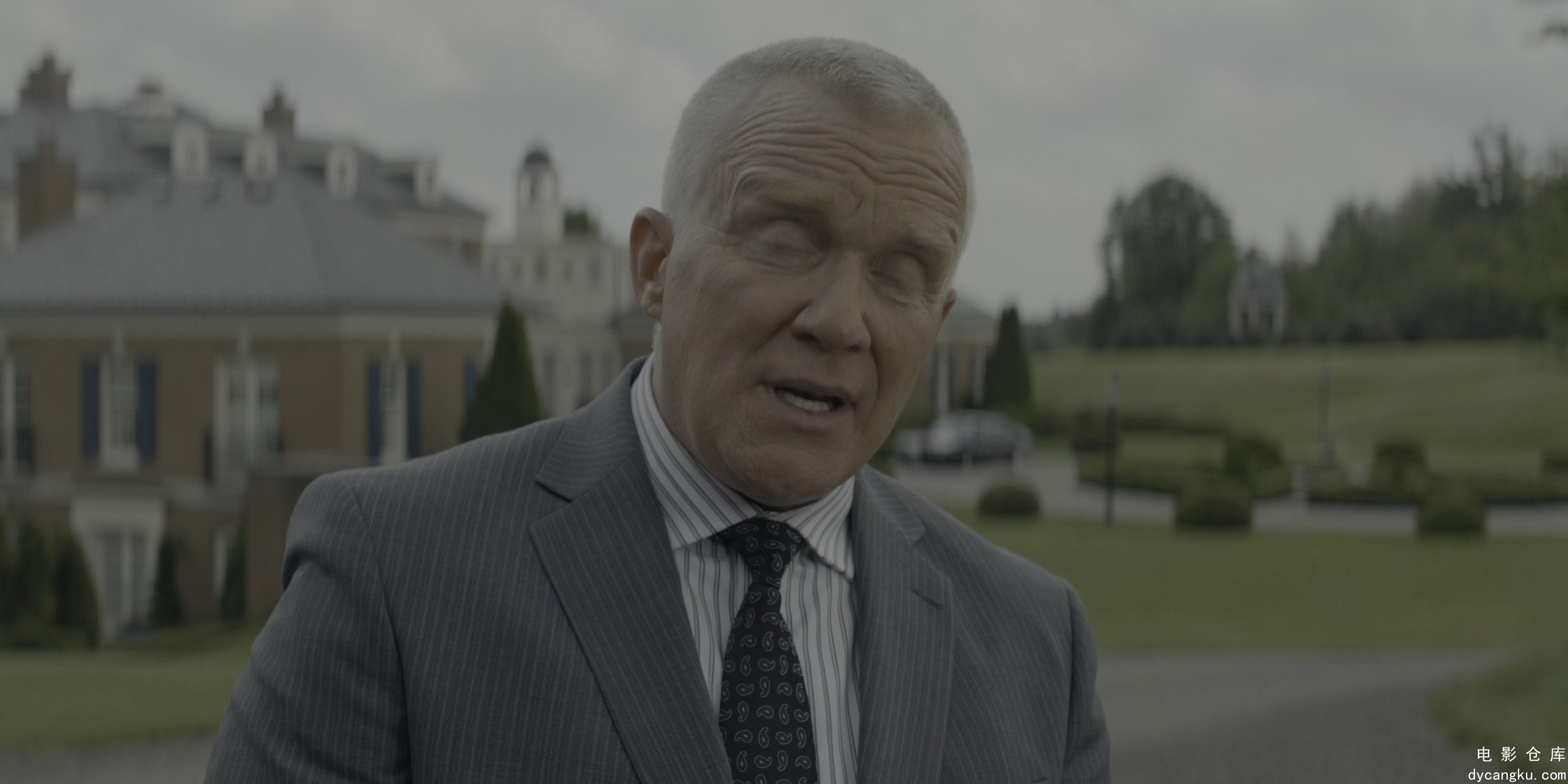 [电影仓库dycangku.com]Reacher.S03E05.2025.2160p.AMZN.WEB-DL.H265.HDR.DDP5.1.Atmo.jpg